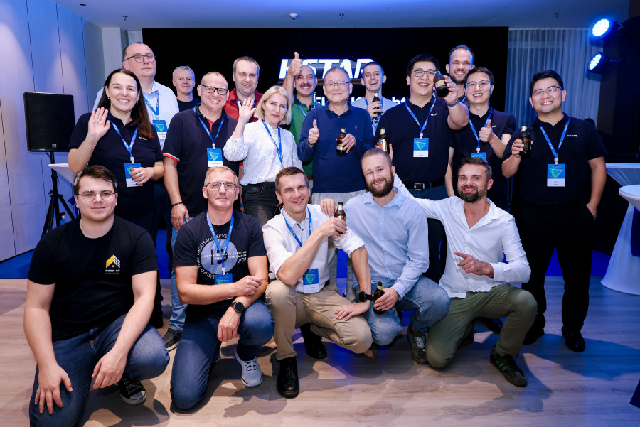 1761704779192941XLq4.jpg R5JM3423.jpg